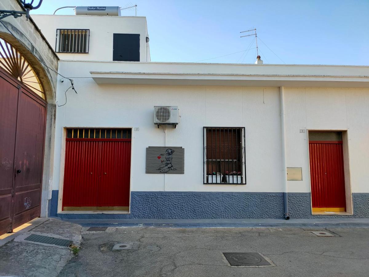 Casa Vacanza In Pieno Centro Storico Vicino Ostuni E La Riserva Di Torre Quaceto San Vito dei Normanni Exterior photo