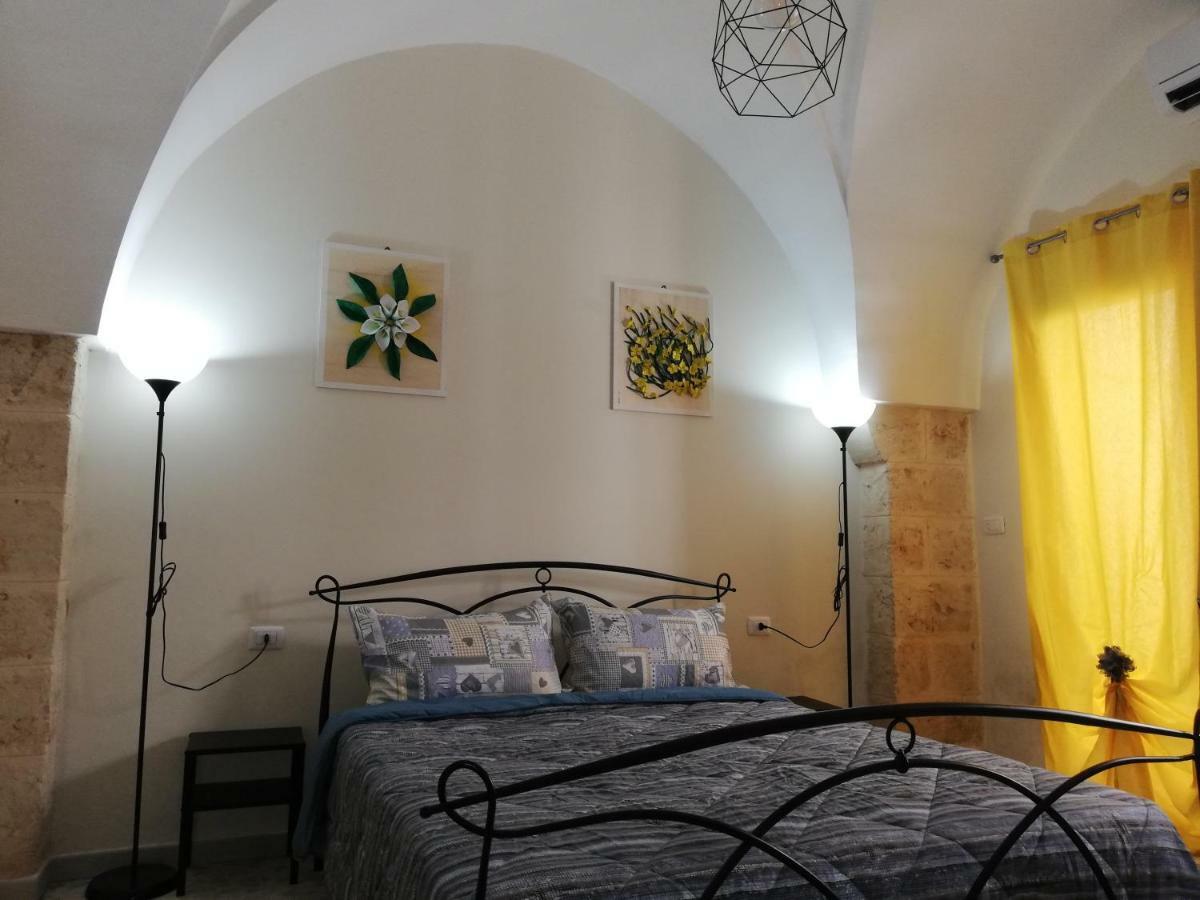 Casa Vacanza In Pieno Centro Storico Vicino Ostuni E La Riserva Di Torre Quaceto San Vito dei Normanni Room photo